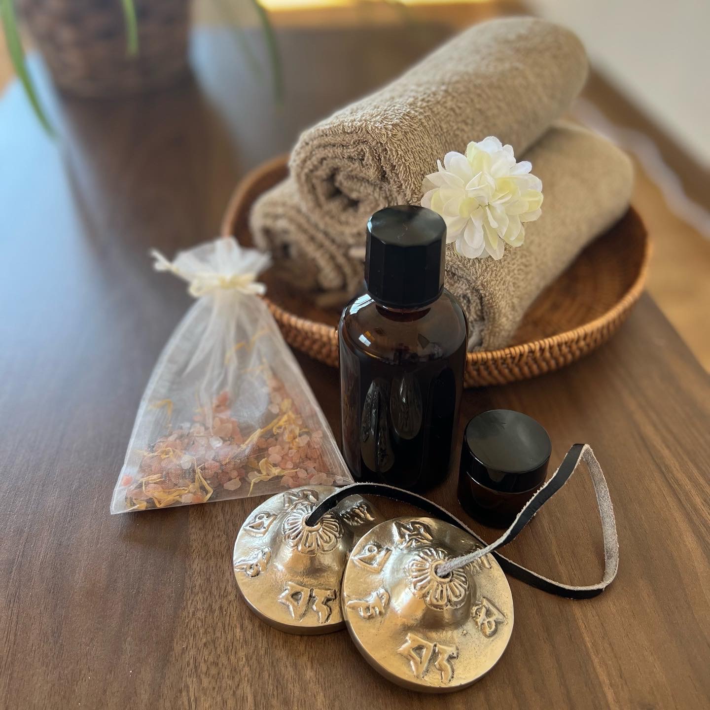 香健工房　YOGA MOANI & AROMA SCHOOL