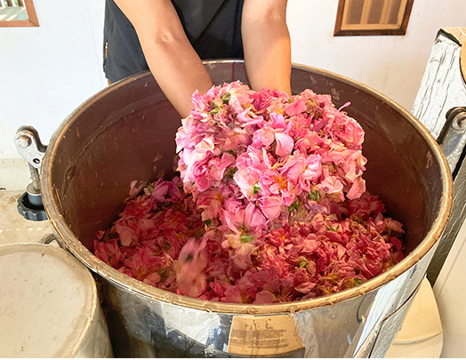 山形薔薇蒸留所